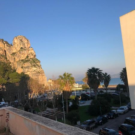 B E B Riviera Di Levante Террачина Екстер'єр фото
